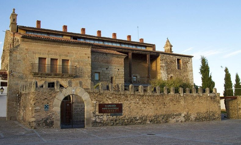 Castle of Floripes, Spain